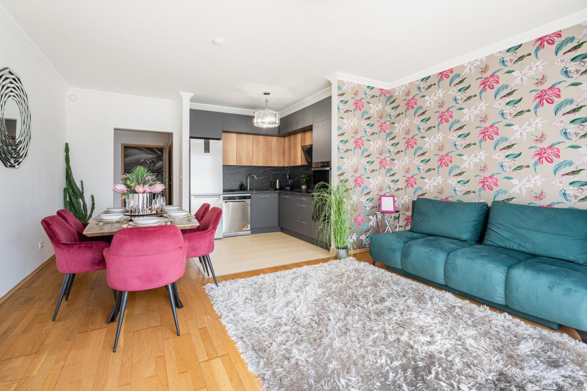 Penthouse Three Bedrooms, Three Balconies Apartment With Free Parking In Kiraly Street Budapest Luaran gambar